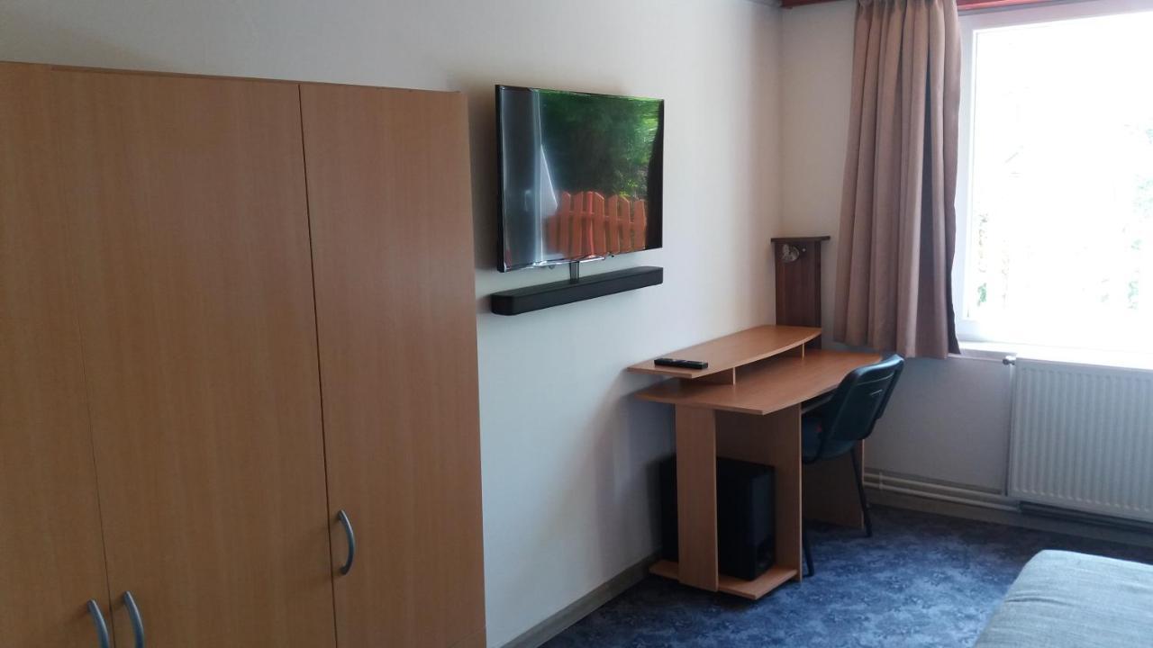 Panorama Apartmanhaz Эстергом Экстерьер фото